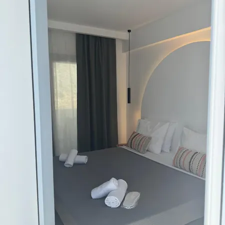 Ξενοδοχείο με διαμερίσματα Angelo Boutique Santorini