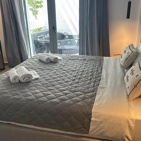 Ξενοδοχείο με διαμερίσματα Angelo Boutique Santorini Περίσσα