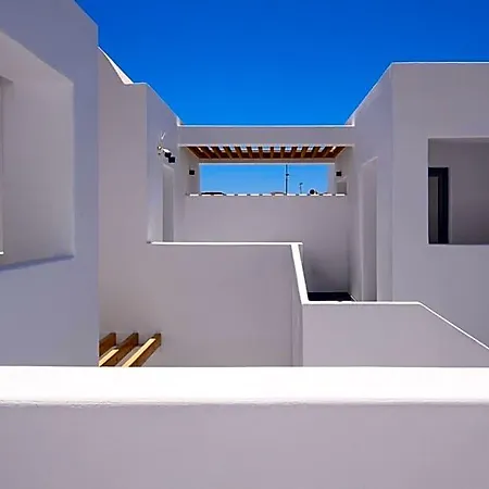 Angelo Boutique Santorini Apart Otel 4*