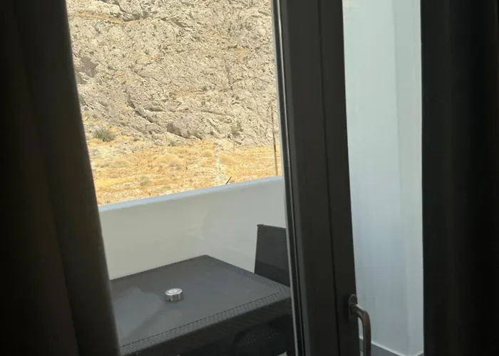 Angelo Estate Santorini 4* Περίσσα